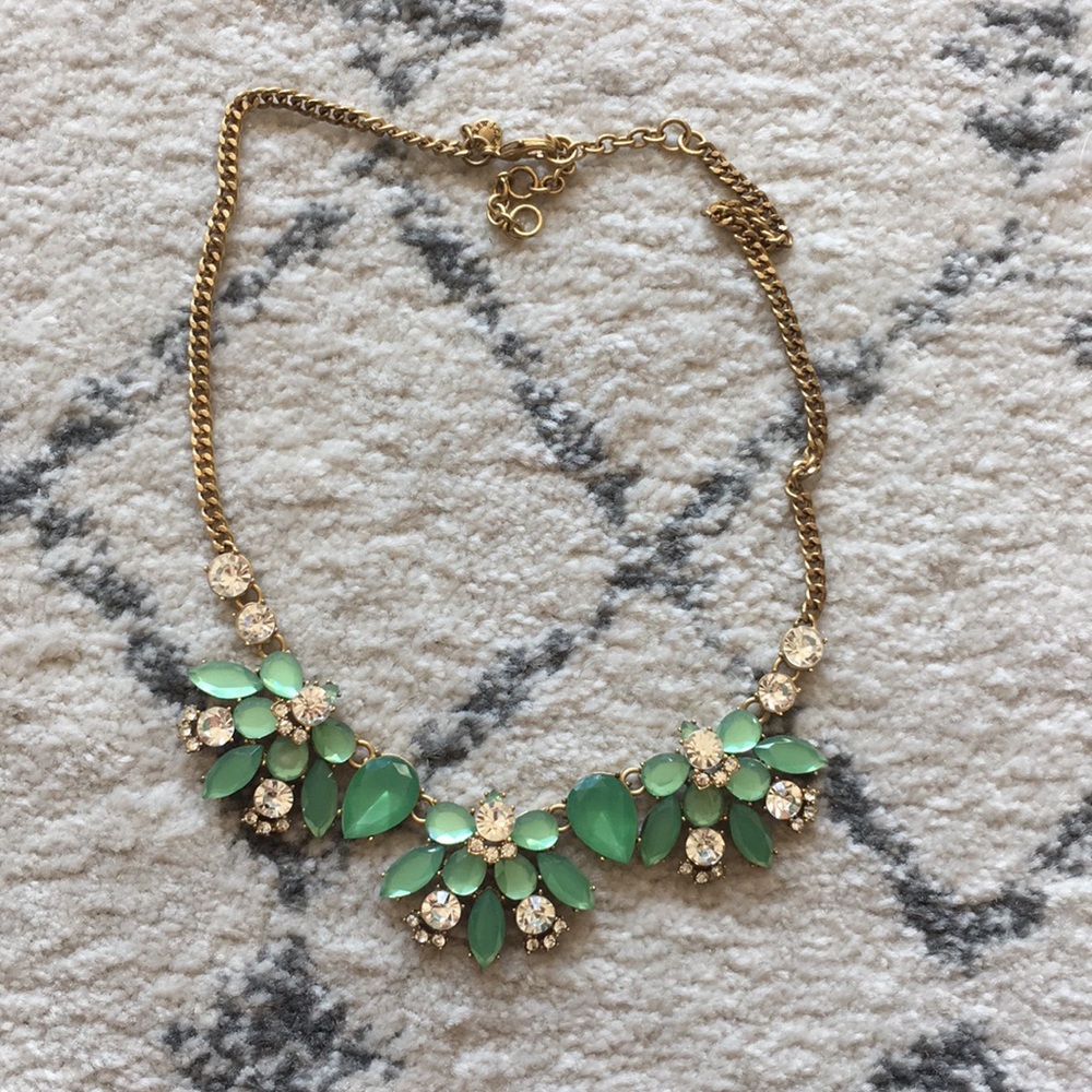 J crew green necklace
